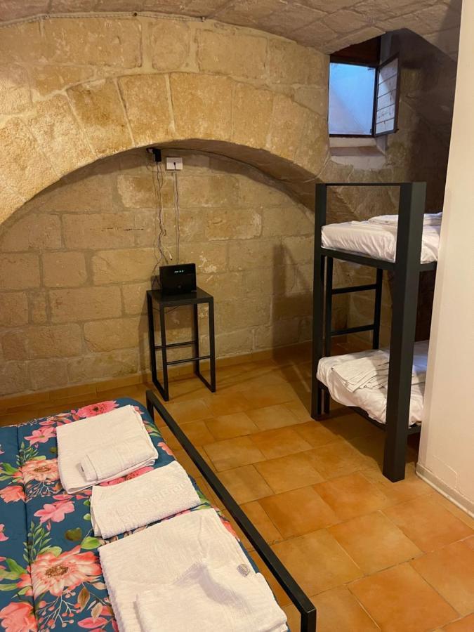 Sassi Low Cost Matera Buitenkant foto